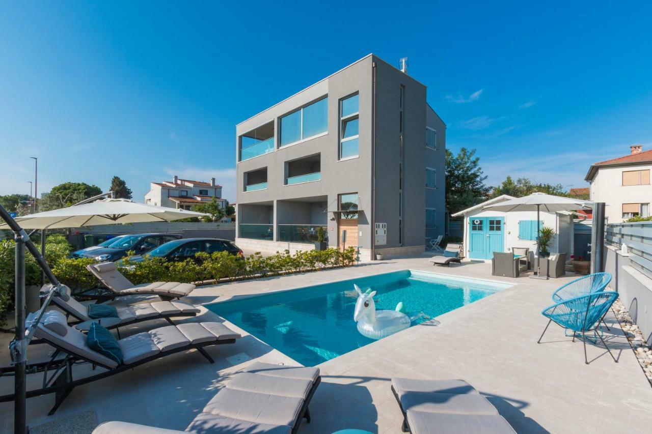 Luxury Apartments Tramontana 메덜린 외부 사진
